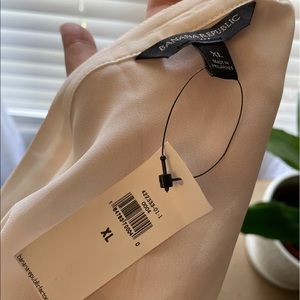 White chiffon banana republic XL shirt.